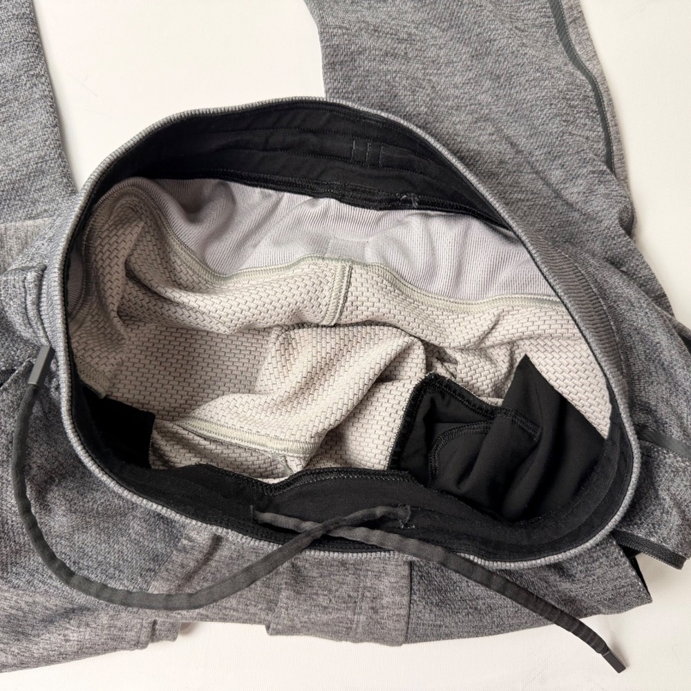Lululemon Jogger Pants Men Sz M Grey Heathered‎ Tech Fleece Casual Athleisure - Picture 11 of 11